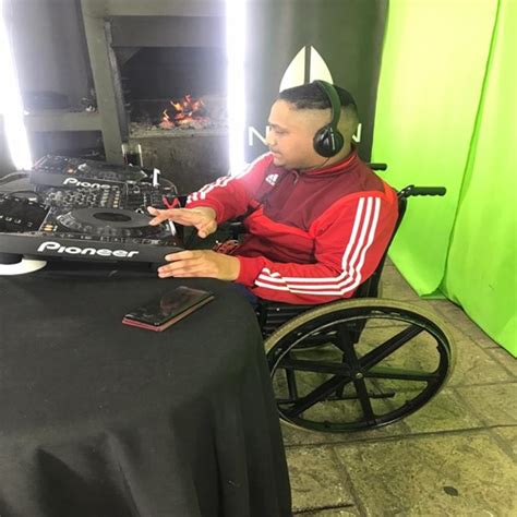 Cape Town DJ rocks multiple radio decks - THISABILITY NEWSPAPER