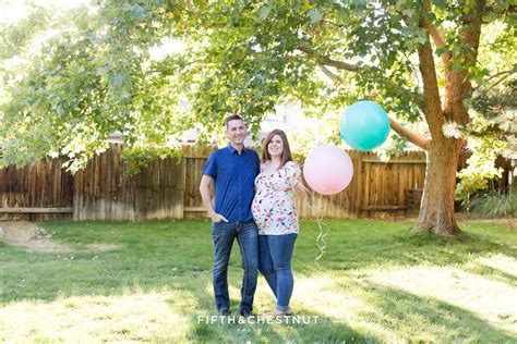 Twin Gender Reveal | Reno Family Photographer - Fifth and Chestnut