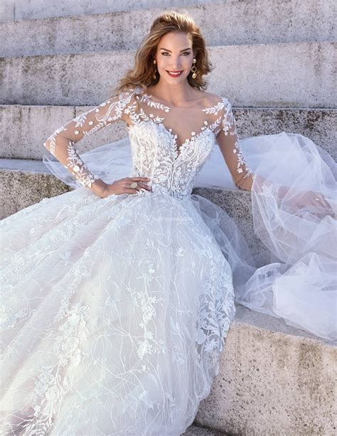 Abiti da Sposa di Delsa - D3900 - Matrimonio.com