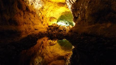 CUEVA DE LOS VERDES - LANZAROTE ATTRACTION - YouTube