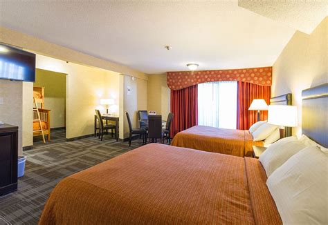 Rooms & Suites - Americana Conference Resort & Spa