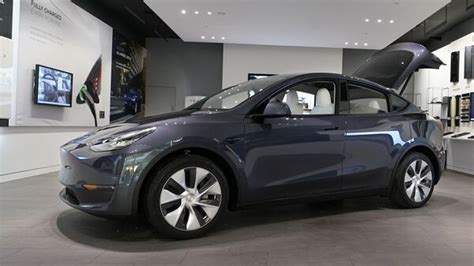 Tesla to launch Model Y facelift codenamed Juniper: sources | HT Auto