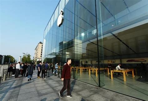 Why Apple Will Lose China Market Share In 2018, Despite The Success Of ...