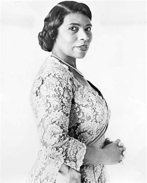 Marian Anderson | African American Singer, Civil Rights Activist ...