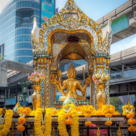 Erawan Shrine (Thao Mahaprom Shrine) (Bangkok) - Tripadvisor