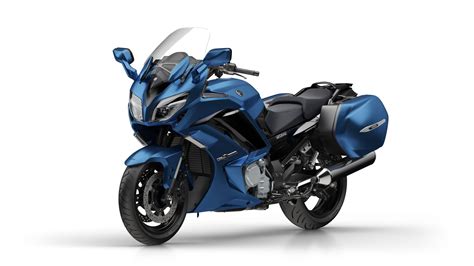 Motorrad Vergleich BMW R 1250 RT 2021 vs. Yamaha FJR1300AE 2020