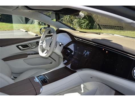 2023 Mercedes-Benz EQS Sedan: 37 Interior Photos | U.S. News