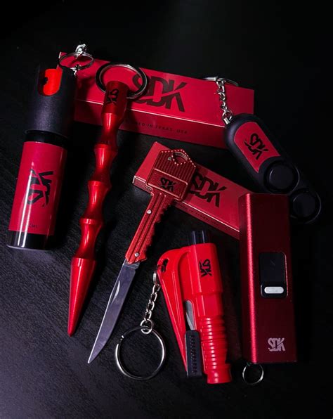 Self defense kit. Pepper spray, car escape tool, safety alarm, stun gun. Self Defense Keychain ...