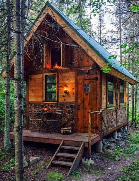 Cozy little cabin with small loft : r/CozyPlaces