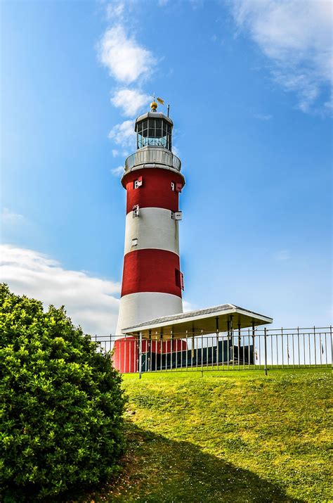 lighthouse plymouth | Lighthouse inspiration, Lighthouse, Lighthouse ...