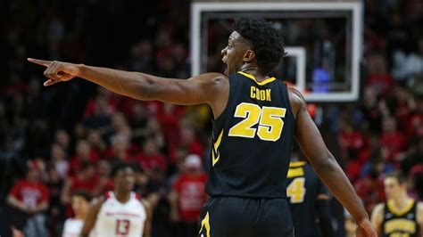 2019 NCAA tournament bracket projection for Iowa Hawkeyes - ESPN