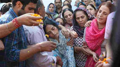 Jammu & Kashmir | Pandits who braved 1990 leaving ‘normal’ Kashmir ...