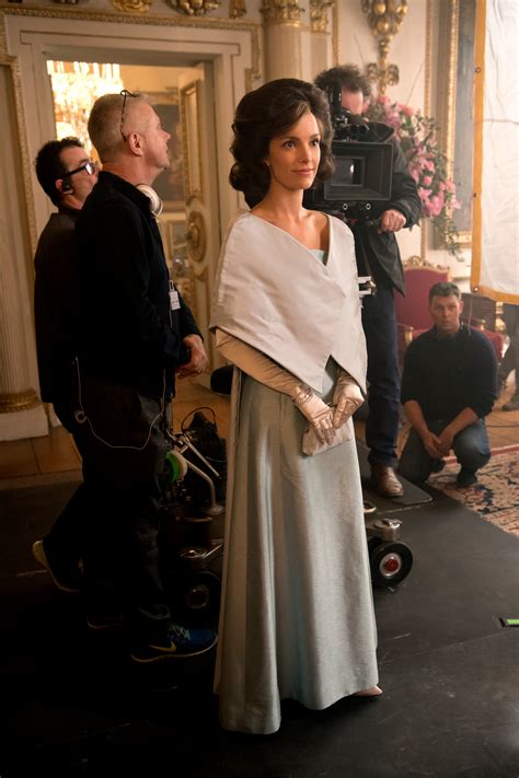 ‘The Crown’ Stars Behind the Scenes Photo Gallery - Netflix Tudum