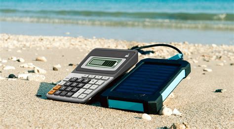 How to charge solar battery calculator?