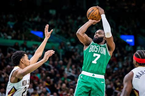 Jaylen Brown scores season-high 41 points, Celtics beat Pelicans