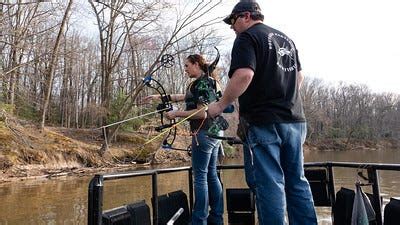 7 Bowfishing Tips. Bowfishing has become popular with many… | by Ethan King | Medium