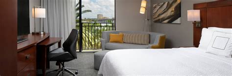 Bradenton, FL Hotels | Downtown Bradenton Hotels | Courtyard