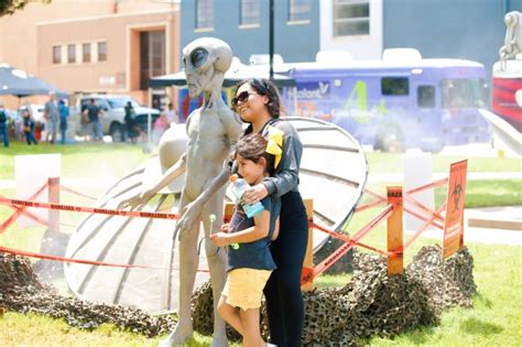 PHOTOS: Day 2 of Roswell’s UFO Festival | KRQE News 13