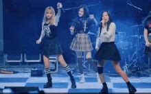 Blackpink Dancing GIF - Blackpink Dancing Whistle - Discover & Share GIFs