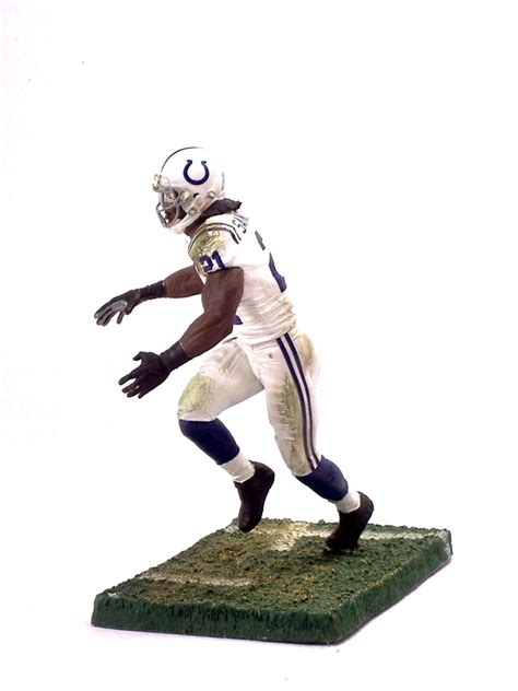 Bob Sanders 1, Indianapolis Colts – Play Action Customs