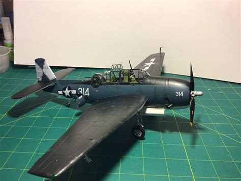 TBM-3 Avenger Torpedo Bomber -- Plastic Model Airplane Kit -- 1/48 Scale -- #80325 pictures by ...