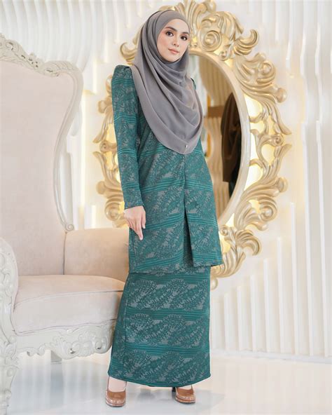 Baju Kurung Moden Ariani – Zamrud Green – MuslimahClothing.Com