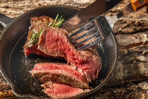 What Are the Best Pans to Cook Your Steak? | Steakhouse in Dallas