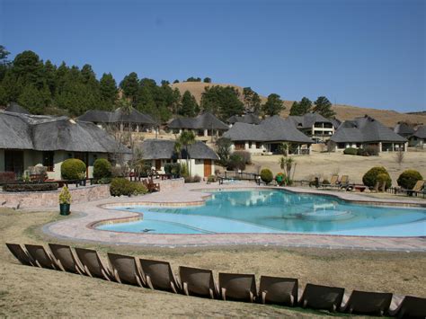 Fairways Holiday Accommodation - Drakensberg, South Africa booking and map.