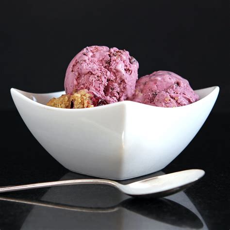 Blackberry Ice Cream with Dark Chocolate - No Churn Recipe