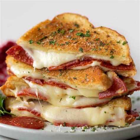 Pepperoni Pizza Grilled Cheese Sandwich | Lil' Luna