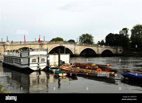 Floating restaurant "The Boat" at Richmond Bridge - London, UK Stock ...