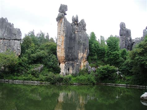 HRC China Tour Blog - Cultures, Attractions, Tips: “First Wonder of the World” - Kunming Stone ...