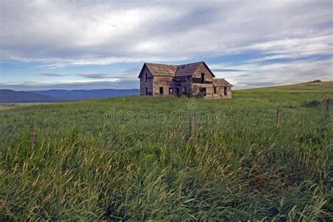 A Little of Montana History - Abandoned Homestead Stock Photo - Image of history, landmark: 23543584