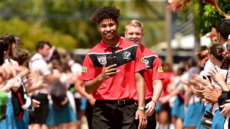 NRL Schoolboys Cup: more than 2000 students form a guard of honour for the Kirwan Sate High ...