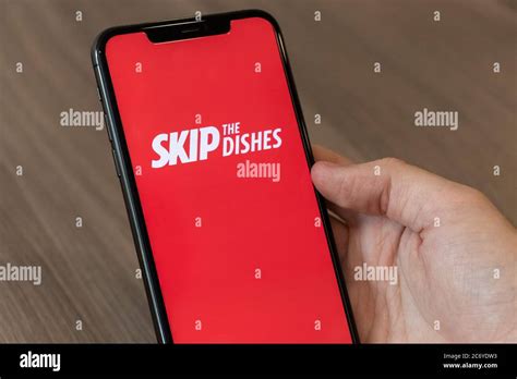 Skip dishes hi-res stock photography and images - Alamy