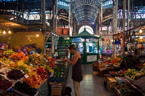 File:San Telmo Market, Buenos Aires, Argentina.jpg - Wikimedia Commons