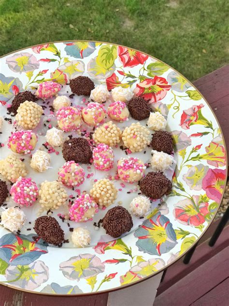 Brigadeiro & Beijinho – Typical Brazilian Party Sweets | Colorful Foodie