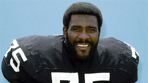 Very nice: Steelers finally retire 'Mean Joe' Greene's No. 75 ...