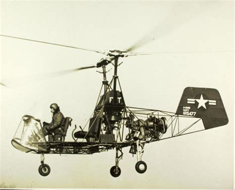 Who Invented the Helicopter? (and When?) - Aero Corner