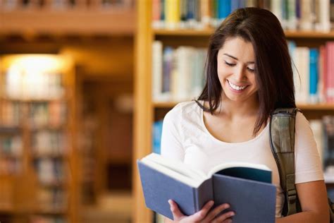 14 Best Books for College Students