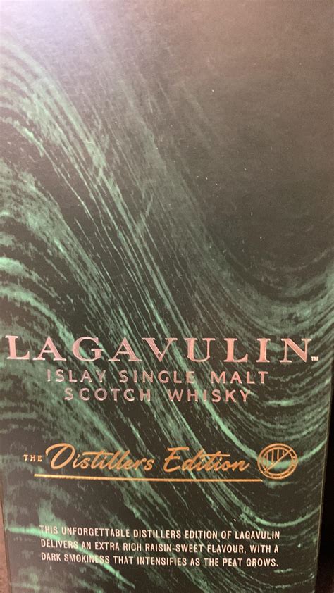 Lagavulin distillers edition 2022 43% – WhiskyExclusive