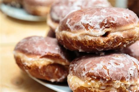 Easy Paczki Recipe | Dandk Organizer