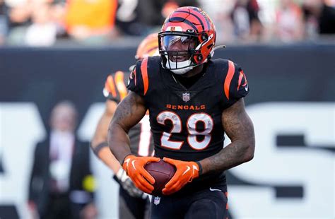 NFL Insider Reveals Major Joe Mixon Update