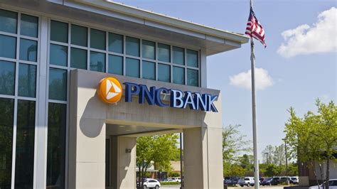 PNC Bank Near Me: Find Branches & ATMs Close By – Forbes Advisor