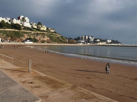 Torre Abbey Sands Photo | UK Beach Guide