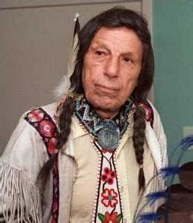 Iron Eyes Cody Death Fact Check, Birthday & Date of Death