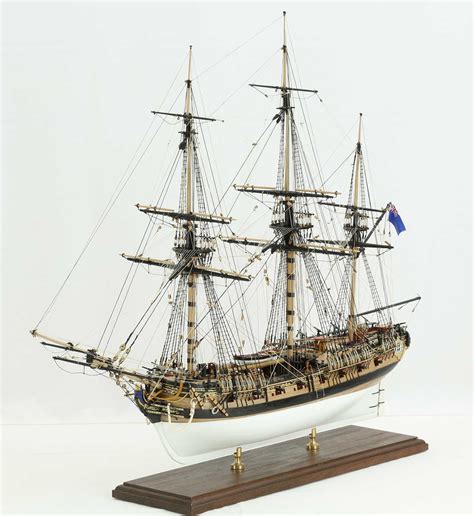 Sailing ship model HMS FLY of 1776. Scale 1 : 64, length 76 cm. The English HMS FLY, a ship ...