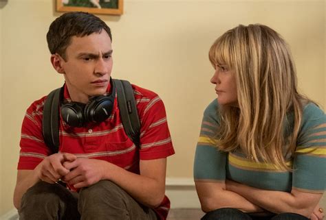 Season 3 of ATYPICAL boasts engaging character arcs and a charming story – Everything Movie Reviews