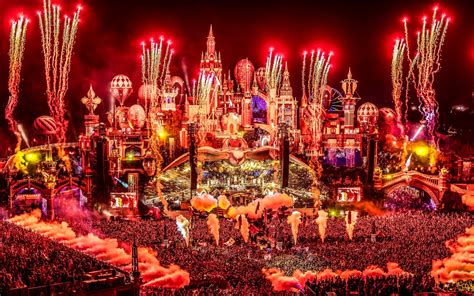 The 17th edition of Tomorrowland festival "Adscendo", kicked off with a bang! | Rave Jungle