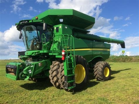 2014 John Deere S680 Combine - Mt. Vernon, IA | Machinery Pete